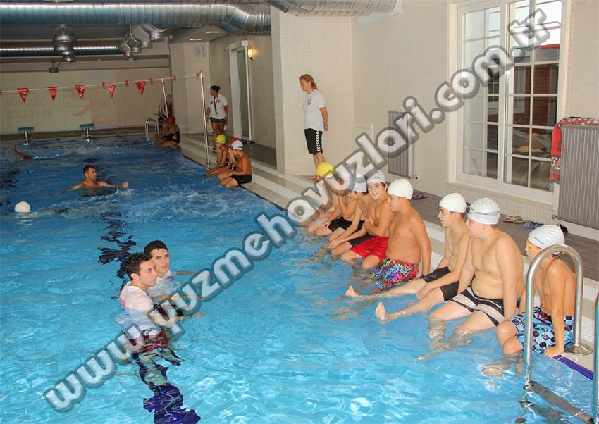 British Swim School - Gündoğdu Koleji Yüzme Havuzu